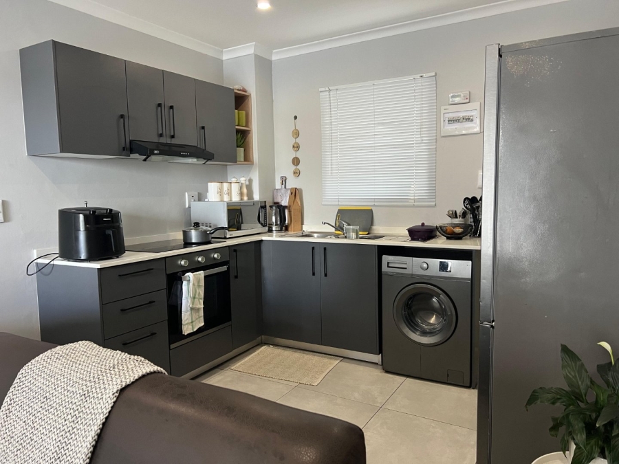 2 Bedroom Property for Sale in Parklands Western Cape